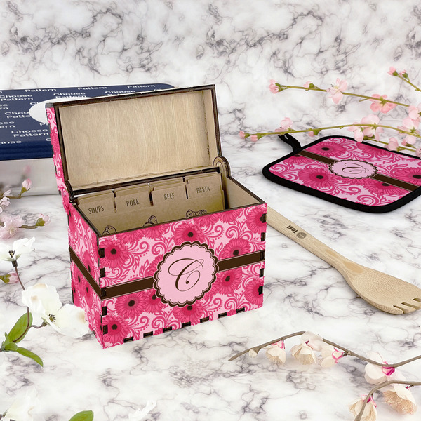 Gerbera Daisy Recipe Box - Full Color - In Context