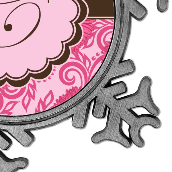 Gerbera Daisy Vintage Snowflake - Detail