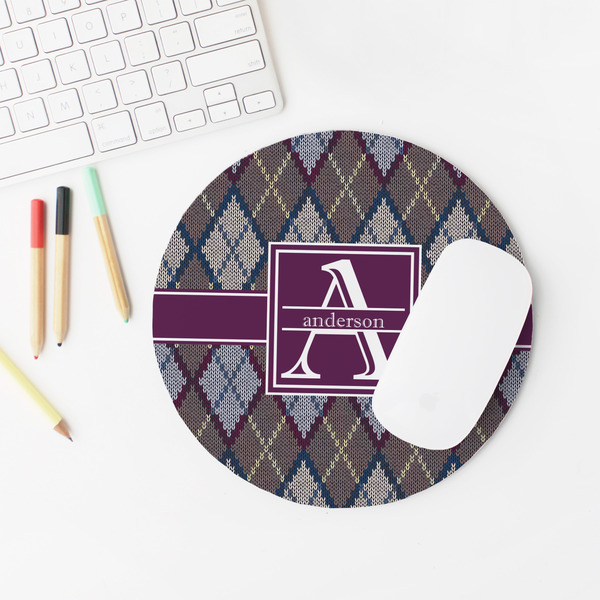 Knit Argyle Round Mousepad - LIFESTYLE 2