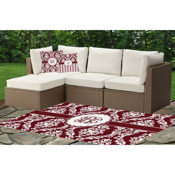 Maroon & White Indoor / Outdoor Rug & Cushions