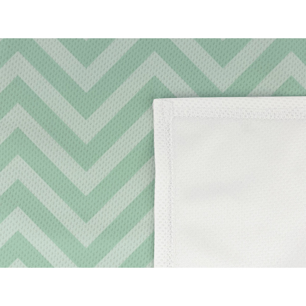 Chevron & Anchor Cooling Towel- Detail