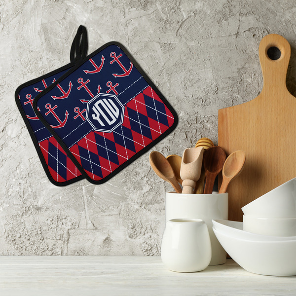 Anchors & Argyle Neoprene Pot Holder - Set of 2  LIFESTYLE