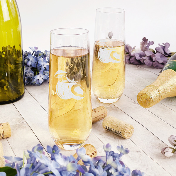 Coconut and Leaves Champagne Flute - Single - In Context