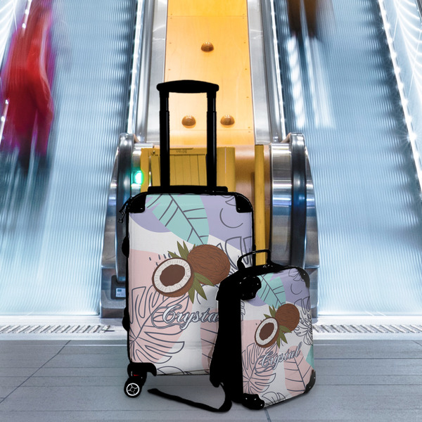 Coconut and Leaves Suitcase Set 4 - IN CONTEXT