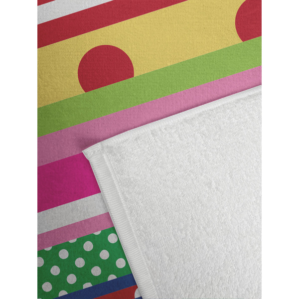 Ribbons Golf Towel - Detail