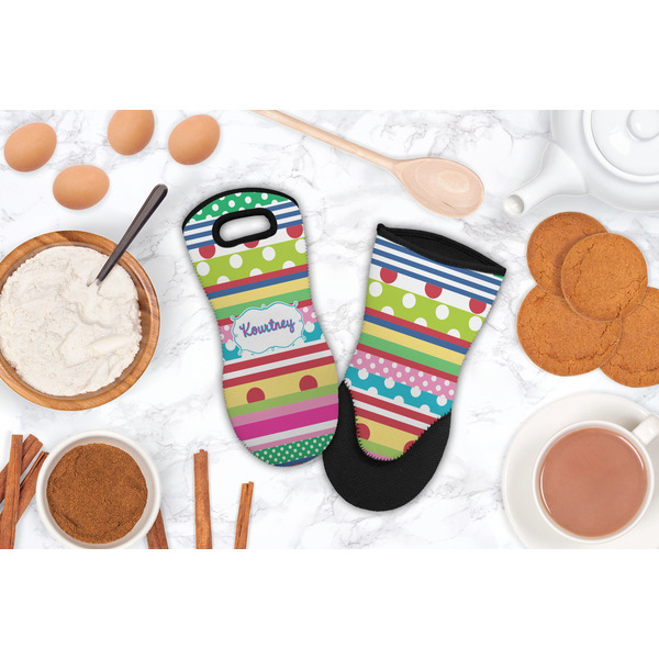 Ribbons Neoprene Oven Mitt - Lifestyle Image