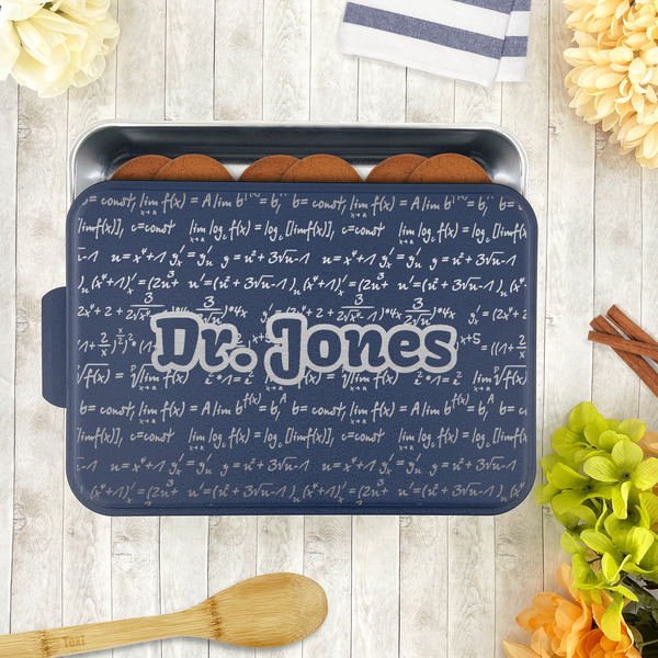 Equations Aluminum Baking Pan - Navy Lid - LIFESTYLE