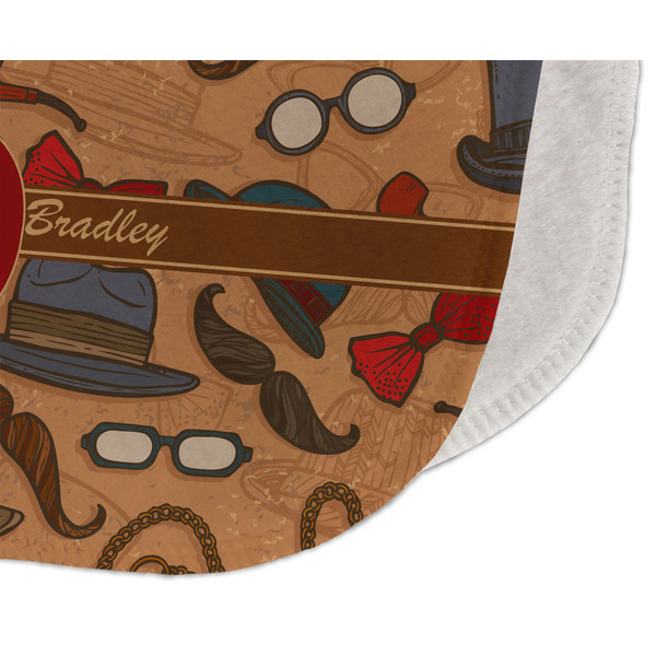 Vintage Hipster Old Burp Detail