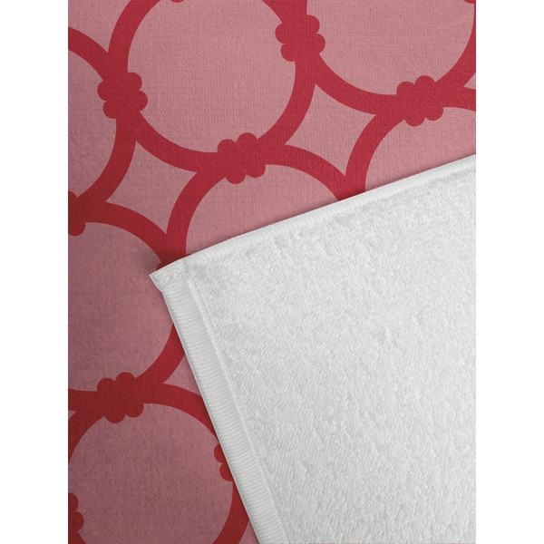 Roses Golf Towel - Detail