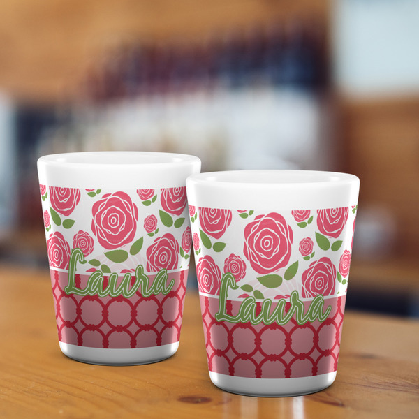 Roses Shot Glass - White - LIFESTYLE