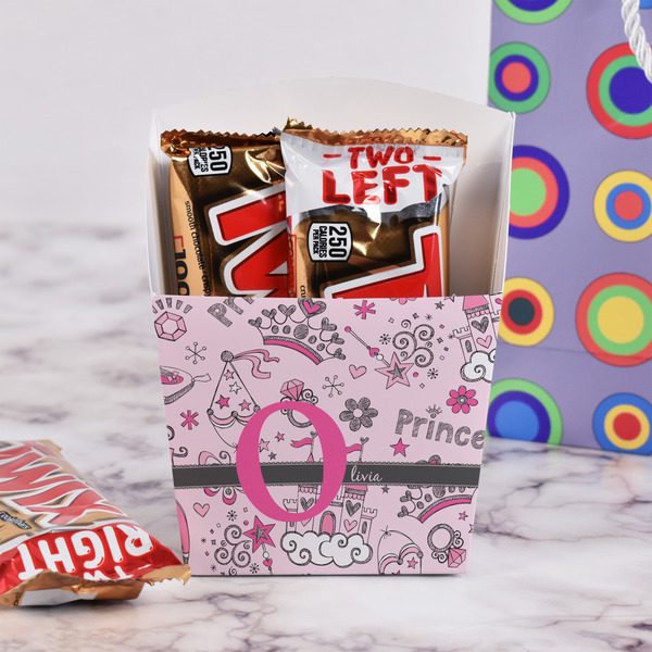 Princess French Fry Favor Box - w/ Treats View