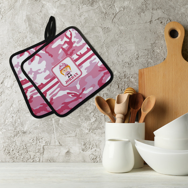 Pink Camo Neoprene Pot Holder - Set of 2  LIFESTYLE