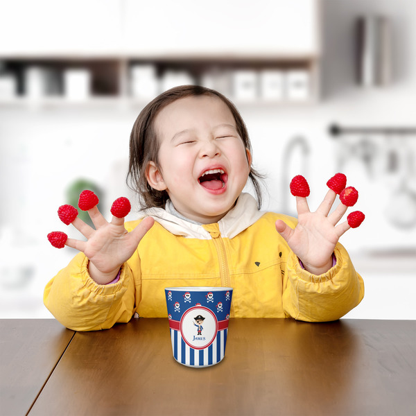 Blue Pirate Kids Cup - LIFESTYLE 1 (girl)