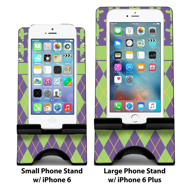 Astronaut, Aliens & Argyle Compare Phone Stand Sizes - with iPhones