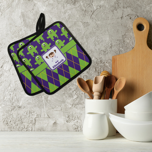 Astronaut, Aliens & Argyle Neoprene Pot Holder - Set of 2  LIFESTYLE