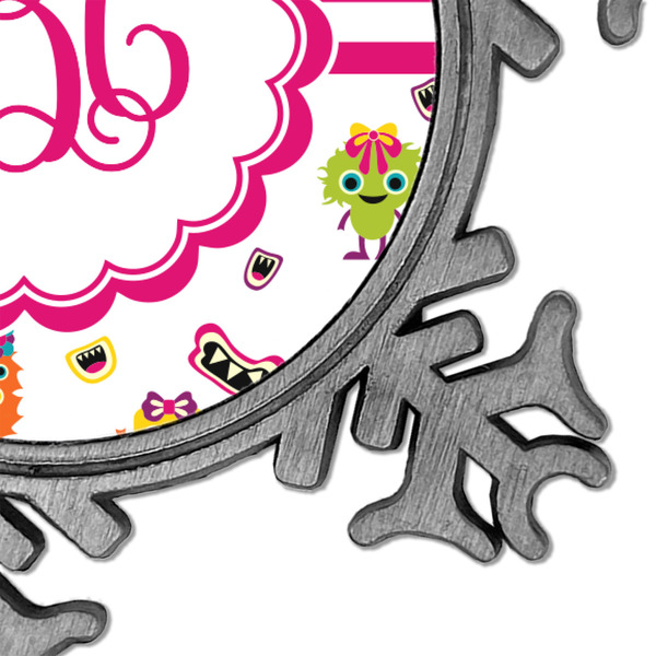 Girly Monsters Vintage Snowflake - Detail