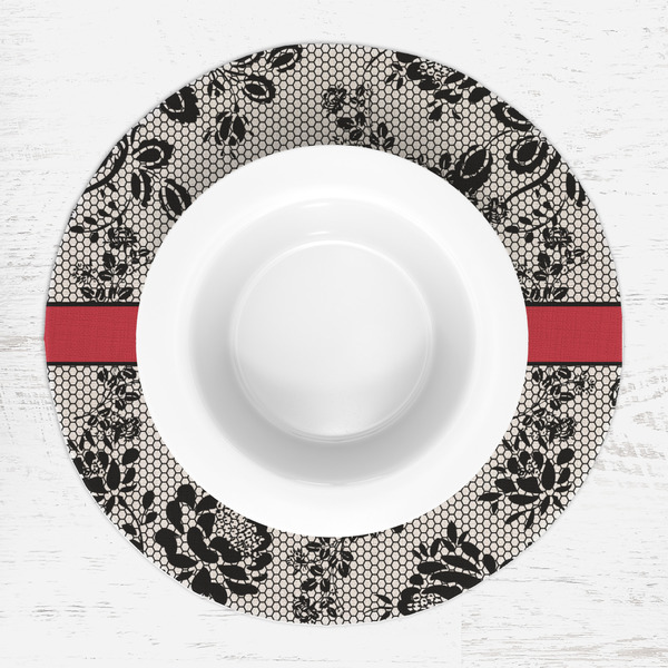 Black Lace Round Linen Placemats - LIFESTYLE (single)