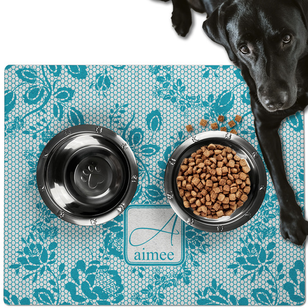 Lace Dog Food Mat - Large LIFESTYLE