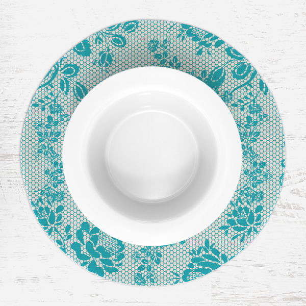 Lace Round Linen Placemats - LIFESTYLE (single)