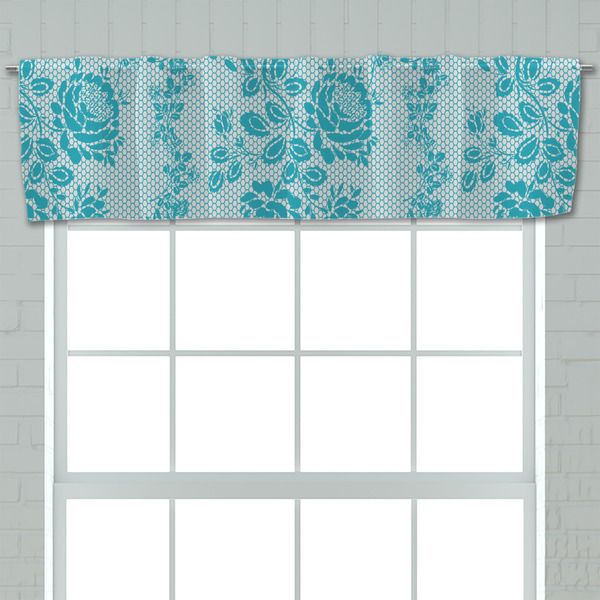 Lace Valance - Closeup on window