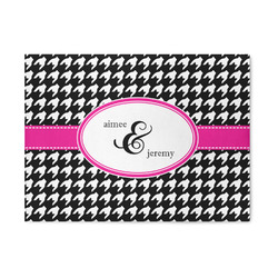 Houndstooth w/Pink Accent 5' x 7' Patio Rug (Personalized)