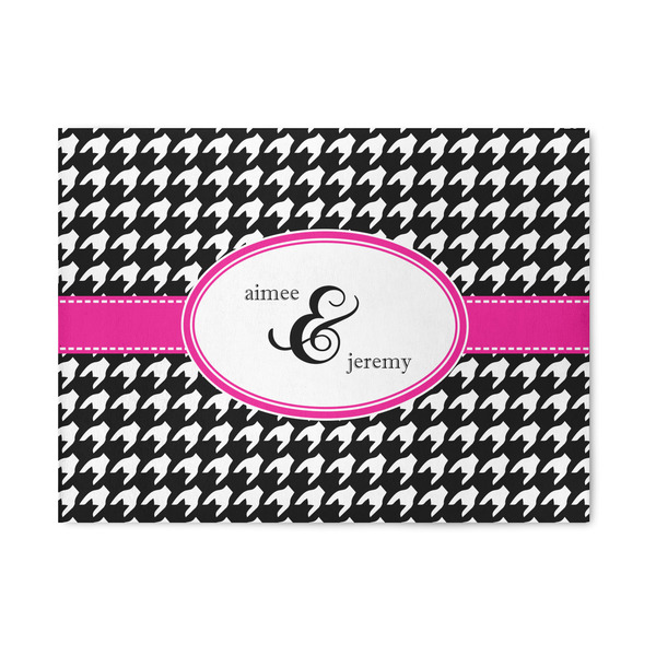 Custom Houndstooth w/Pink Accent 5' x 7' Patio Rug (Personalized)