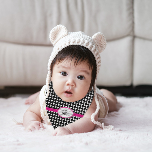 Houndstooth w/Pink Accent Bandana Bib - (Lifestyle 2 girl)