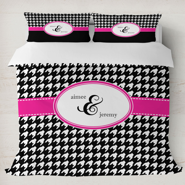 Custom Houndstooth w/Pink Accent Duvet Cover Set - King (Personalized)