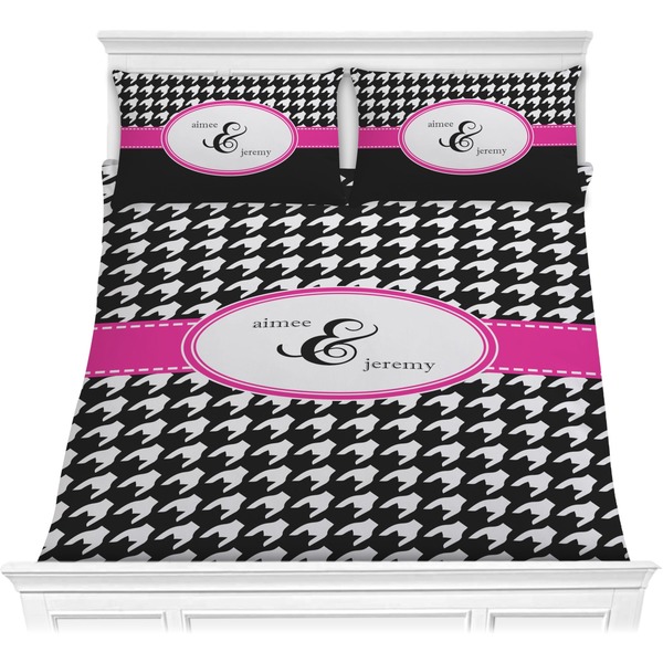 Custom Houndstooth w/Pink Accent Comforter Set - Full / Queen (Personalized)
