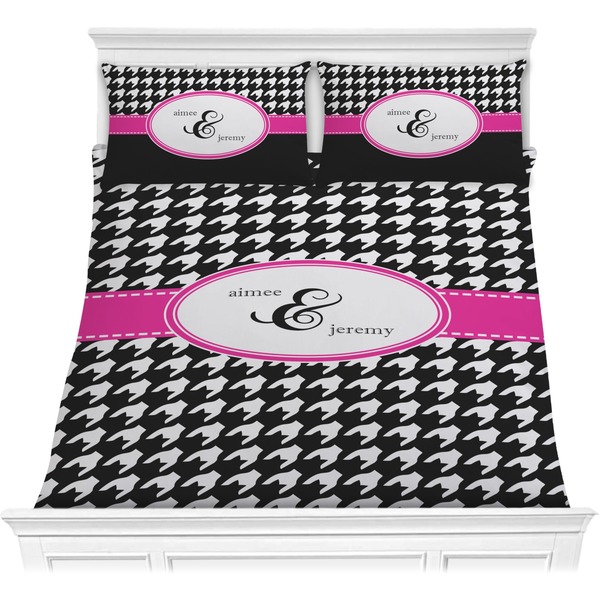 Custom Houndstooth w/Pink Accent Comforters (Personalized)