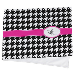 Houndstooth w/Pink Accent Cooling Towel (Personalized)