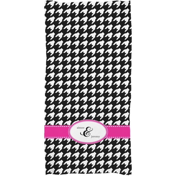 Houndstooth w/Pink Accent Full Sized Bath Towel - Apvl
