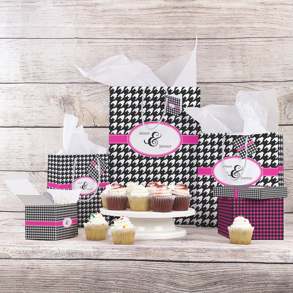 Houndstooth w/Pink Accent Gift Bags - In Context
