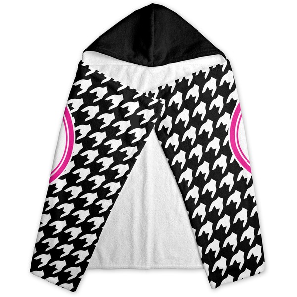 Houndstooth w/Pink Accent Hooded Towel - Folded