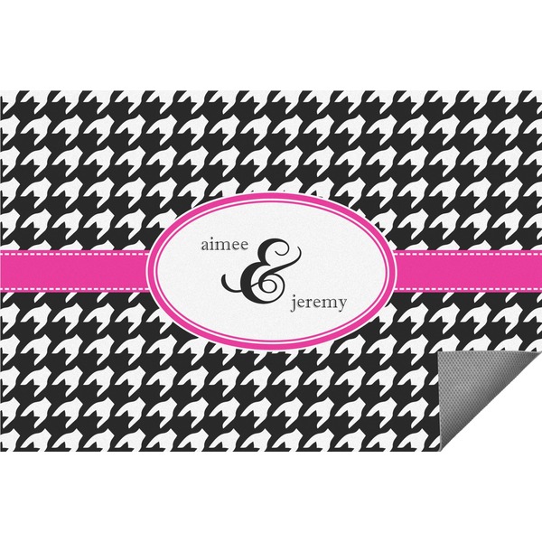 Custom Houndstooth w/Pink Accent Indoor / Outdoor Rug - 5'x8' (Personalized)