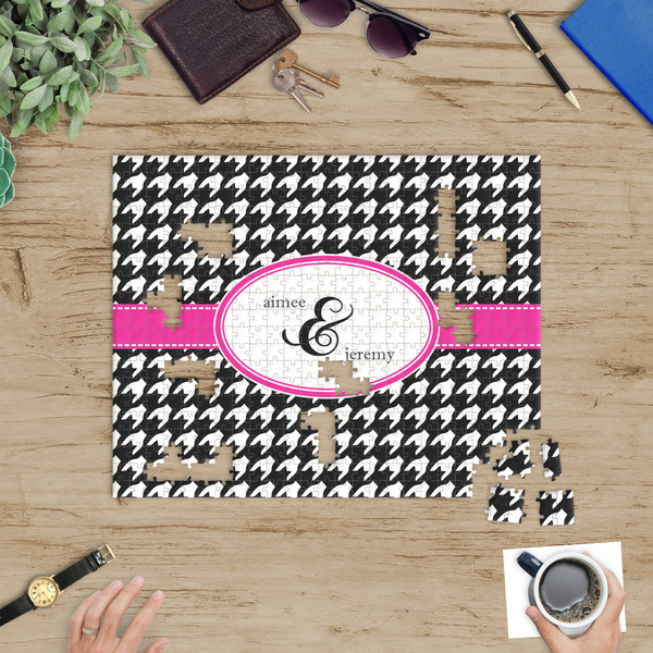 Houndstooth w/Pink Accent Jigsaw Puzzle 500 Piece - In Context