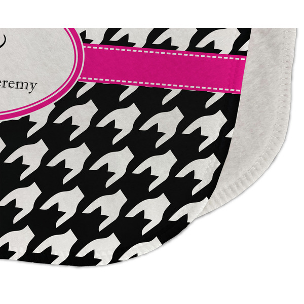 Houndstooth w/Pink Accent Old Burp Detail