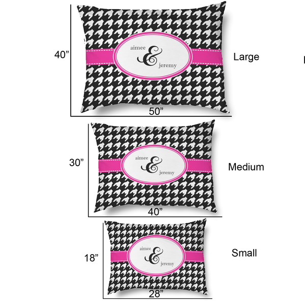 Houndstooth w/Pink Accent Outdoor Dog Beds - SIZE CHART