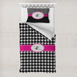Houndstooth w/Pink Accent Toddler Bedding w/ Couple's Names
