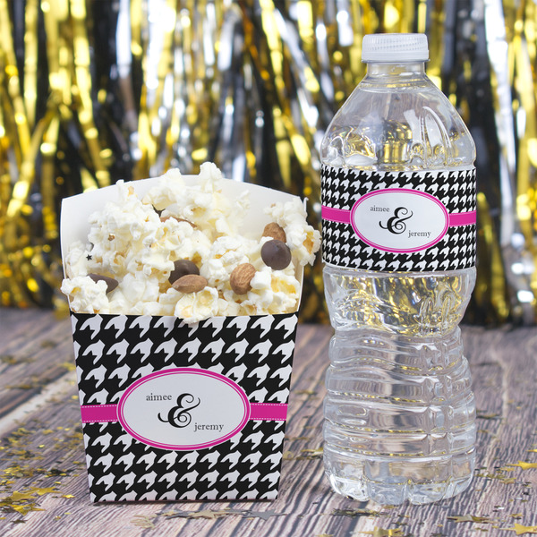 Houndstooth w/Pink Accent Water Bottle Label - w/ Favor Box