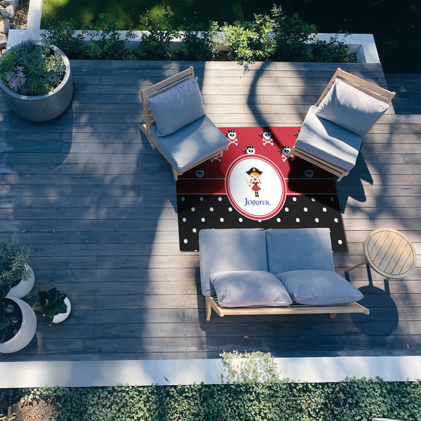 Girl's Pirate & Dots 5'x7' Patio Rug - In context
