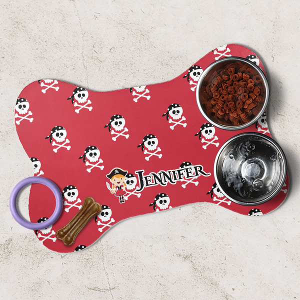 Girl's Pirate & Dots Dog Bone Shaped Mat Lifestyle