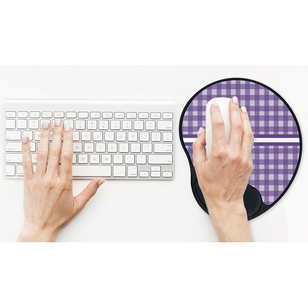 Gingham Print Mouse Pad with Wrist Rest - LIFESYTLE 2 (in use)