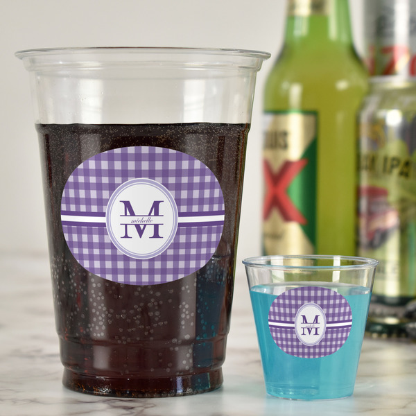 Gingham Print Party Cups - 16oz - In Context