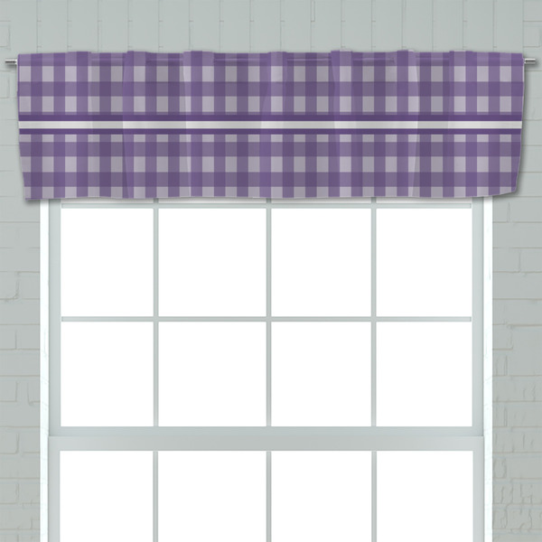 Gingham Print Valance - Closeup on window