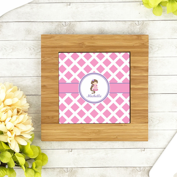 Diamond Print w/Princess Bamboo Trivet with 6" Tile - LIFESTYLE