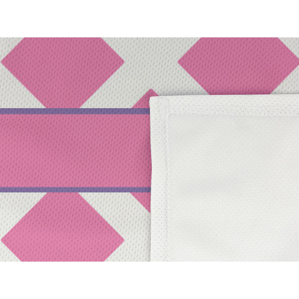 Diamond Print w/Princess Cooling Towel- Detail
