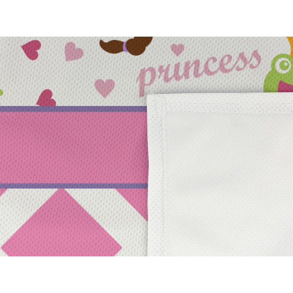 Princess & Diamond Print Cooling Towel- Detail
