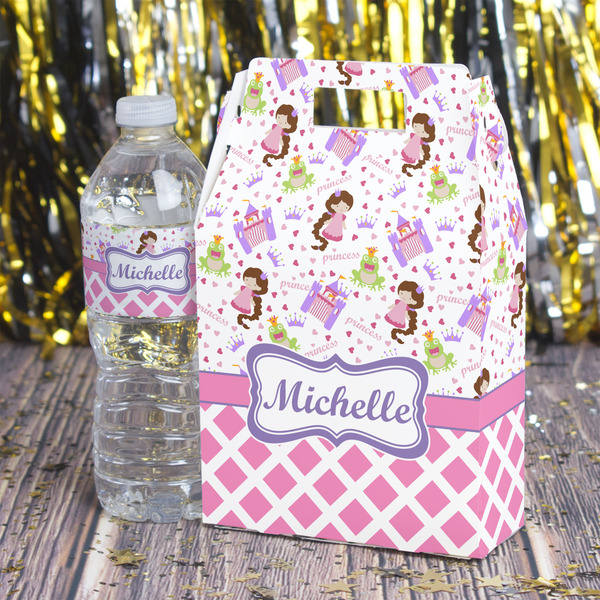 Princess & Diamond Print Gable Favor Box - In Context