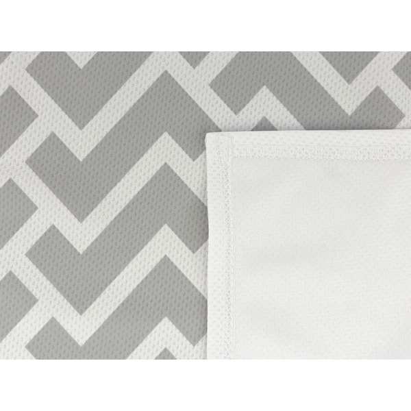 Monogram Anchor Cooling Towel- Detail